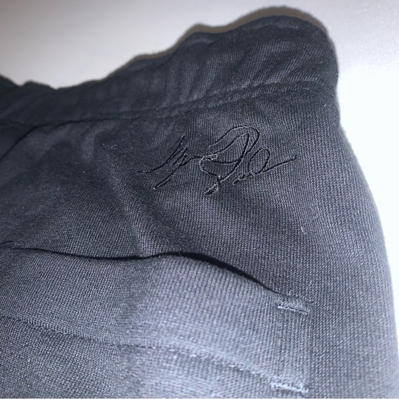 Air Jordan Shorts Small Black Great Condition - Picture 3 of 5